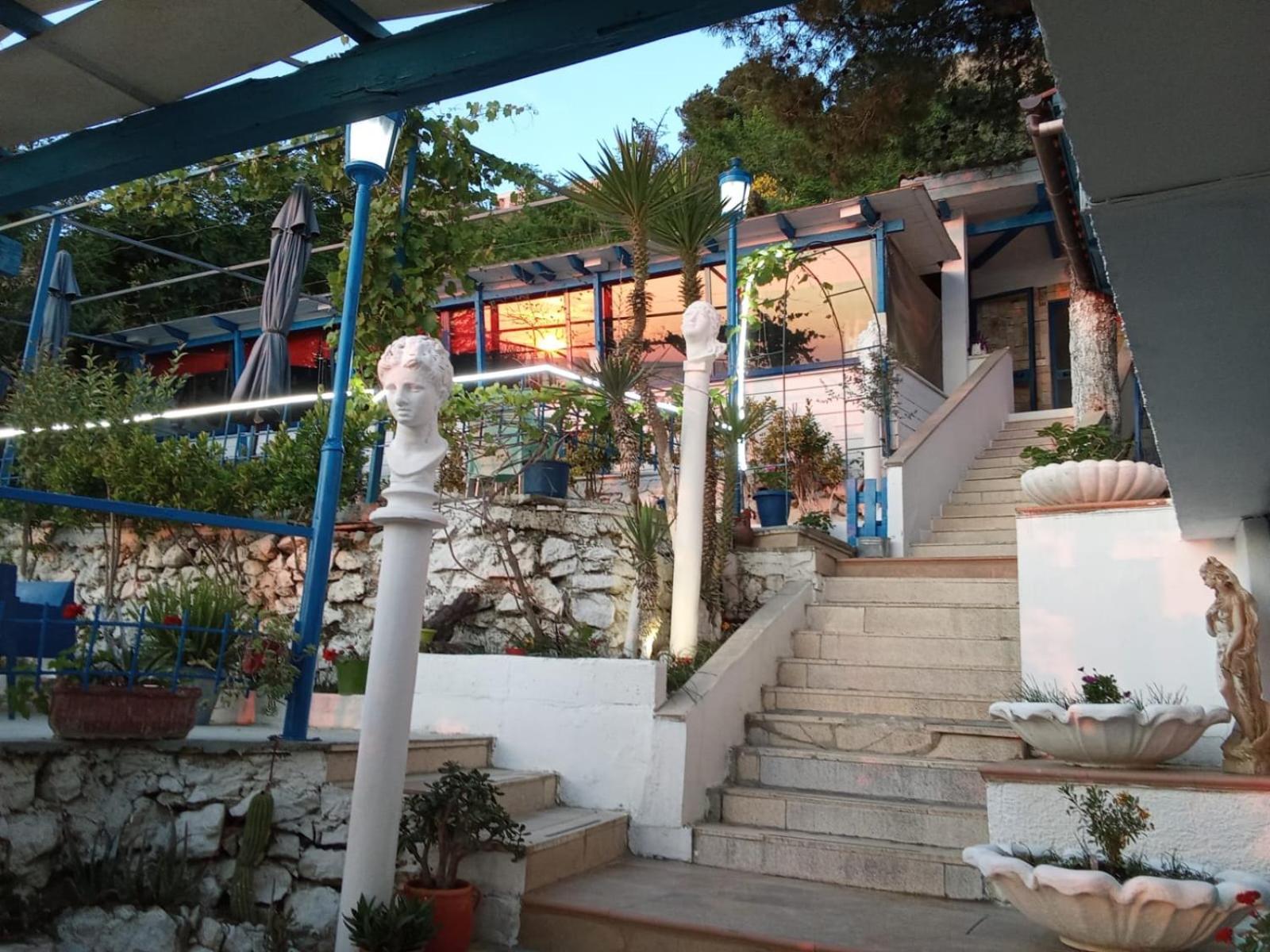 Tramonto Hotel Durres Exterior photo